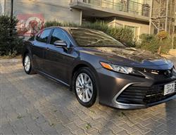 تۆیۆتا کامری